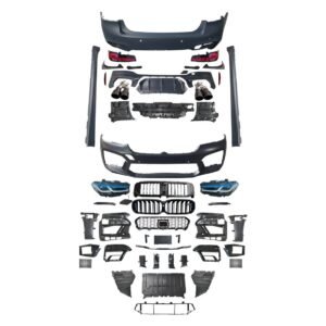 BMW M5 LCI F90 Apdailos komplektas skirtas BMW G30 PRE LCI 2017-2020 modeliams. Su priekiniais ir galiniais LCI žibintais