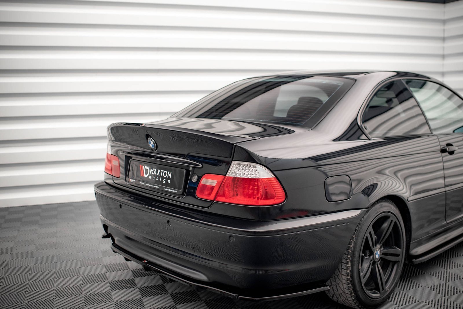 Maxton Design bagažinės apdaila BMW 3 (E46) M3 CSL LOOK (nedažyta) - Image 5